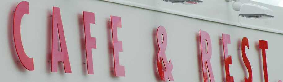 Akrylskylt, Plastbokstäver, Plexiskylt