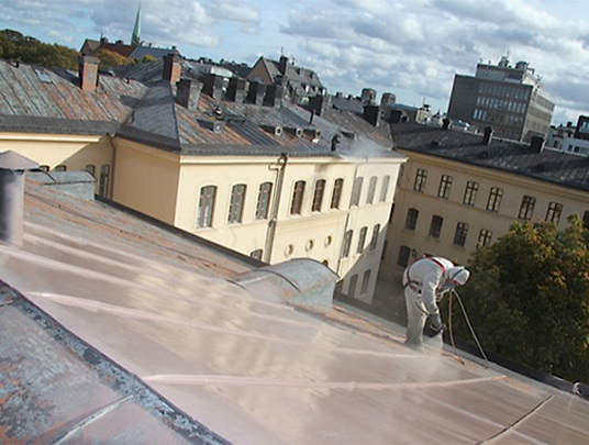Vi är experter på takmålning i Stockholm